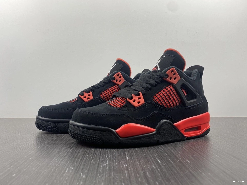 4 Thunder Jordan Air CT8527-016 Red 0404
